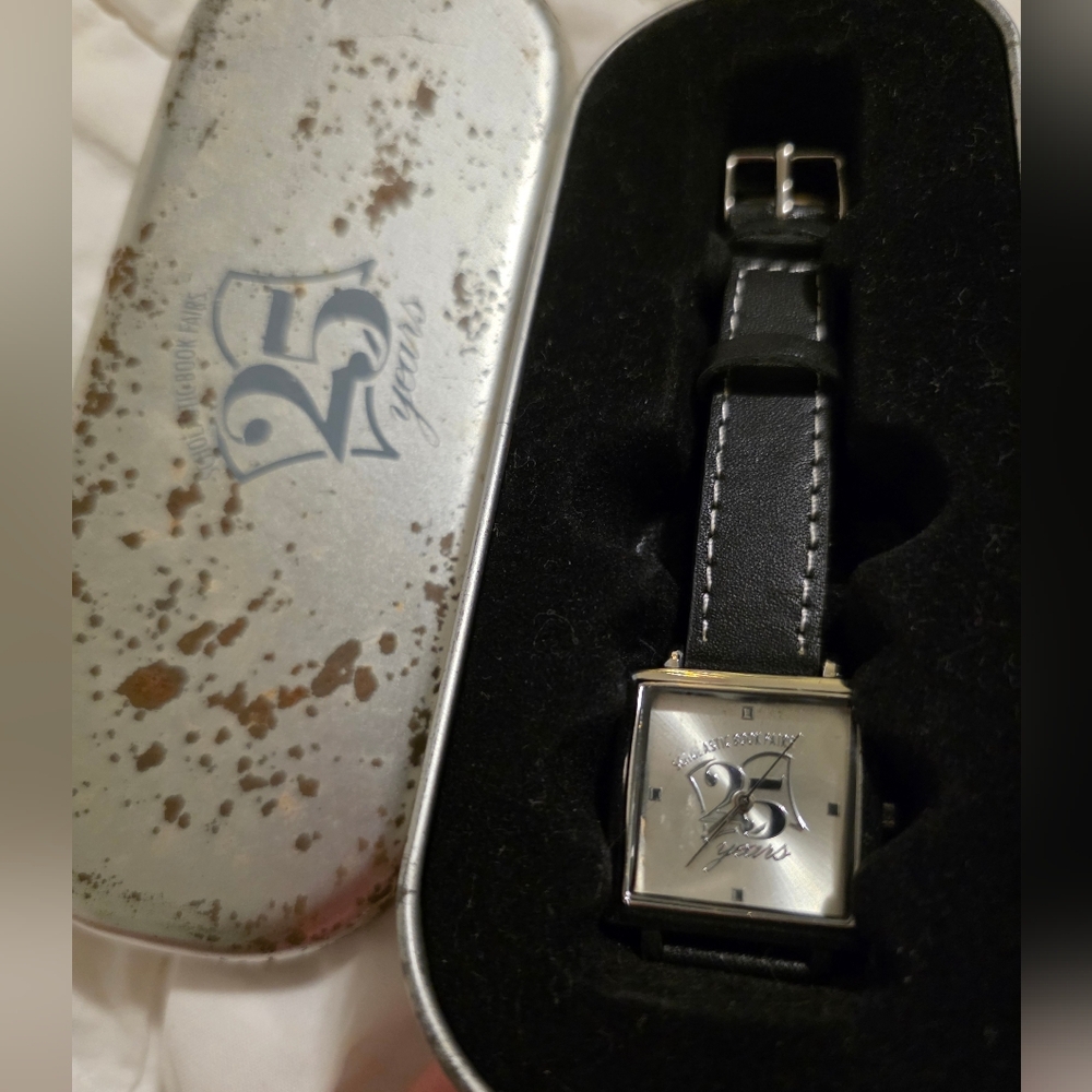 Vintage 25 Years Scholatic Book Fair Leather Watch Brand New In Tin Box